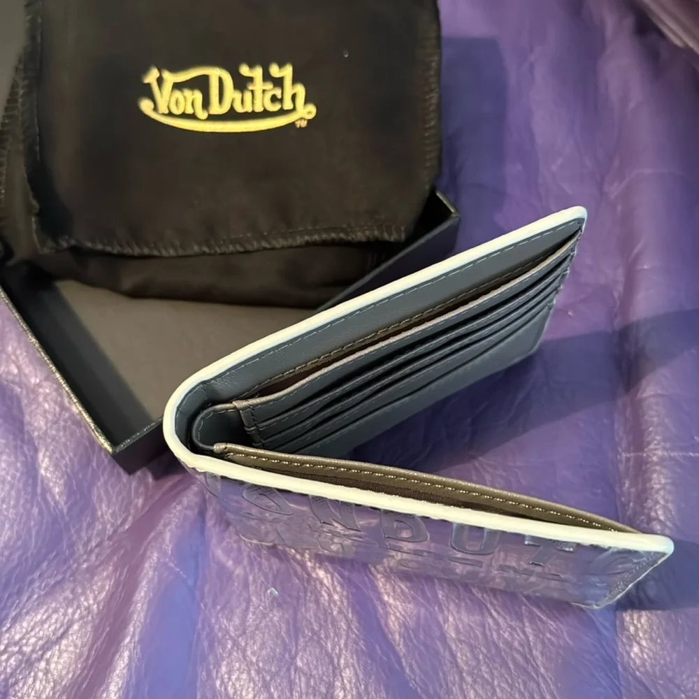 Von Dutch Wallet, Silver Mirror, NIB,